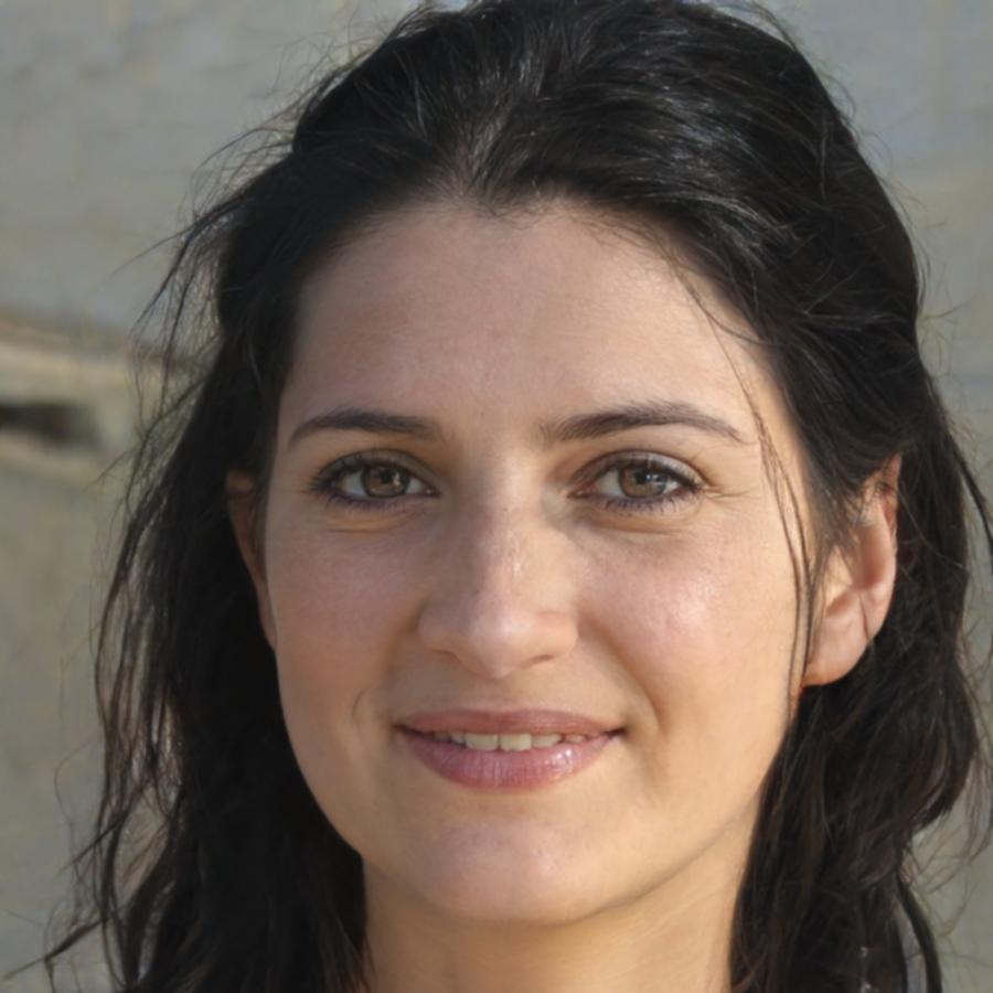 Portrait de Zoé Lemercier, cliente satisfaite